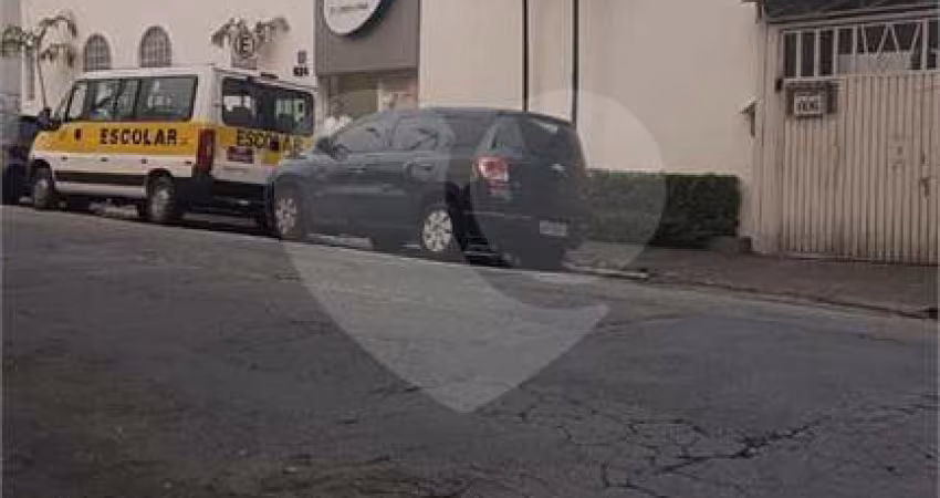 Casa com 2 quartos à venda na Rua Valentim de Almeida, 25, Lauzane Paulista, São Paulo