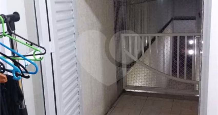 Casa com 3 quartos à venda na Rua Antônio Félix Pacheco, 235, Parque Maria Domitila, São Paulo
