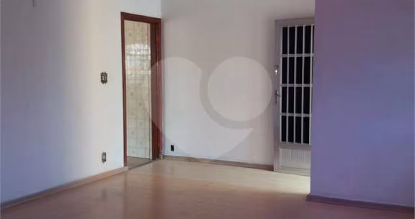 Casa com 3 quartos à venda na Rua Marechal Barbacena, 681, Vila Regente Feijó, São Paulo