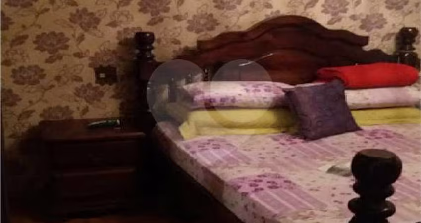 Casa com 3 quartos à venda na Rua Ouro Grosso, 664, Parque Peruche, São Paulo