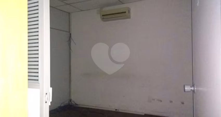 Casa comercial à venda na Praça da República, 468, República, São Paulo