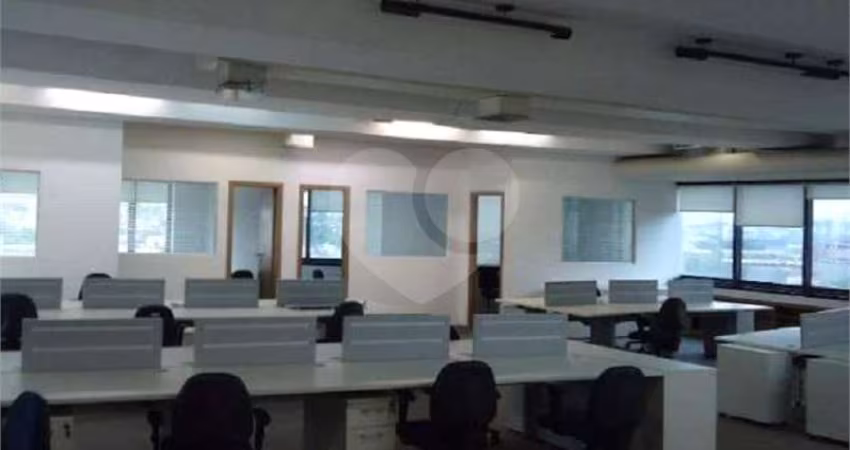 Casa comercial para alugar na Rua Cenno Sbrighi, 170, Água Branca, São Paulo