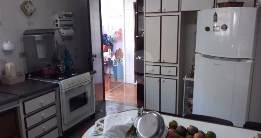 Casa com 3 quartos à venda na Rua Aragão, 309, Vila Mazzei, São Paulo