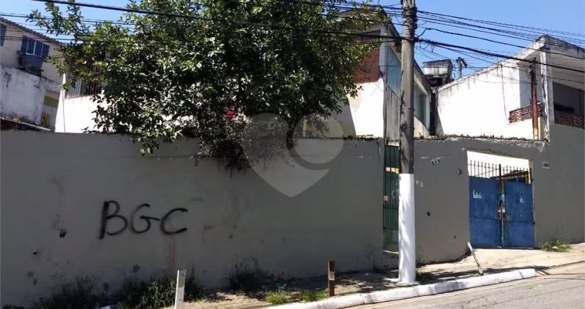 Casa com 2 quartos à venda na Rua Battista Alberti, 30, Jardim das Imbuias, São Paulo