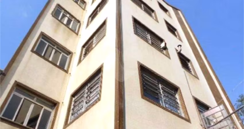 Barracão / Galpão / Depósito à venda na Rua Alexandrino da Silveira Bueno, 280, Cambuci, São Paulo