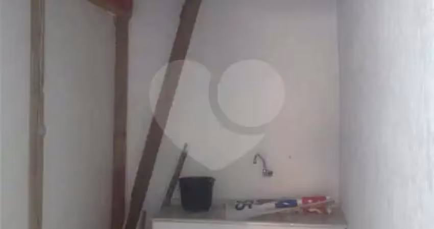 Casa com 11 quartos à venda na Rua Joaquim Roseira, 133, Jardim Novo Taboão, São Paulo