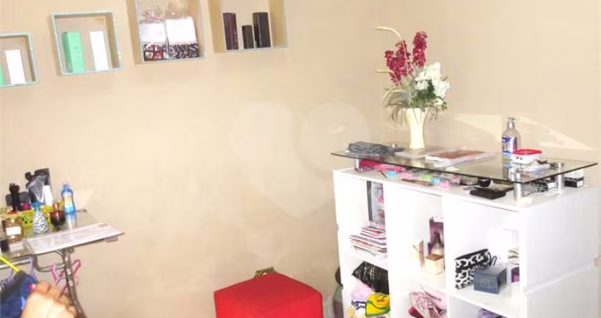 Casa com 4 quartos à venda na Rua Alves Ribeiro, 109, Cambuci, São Paulo