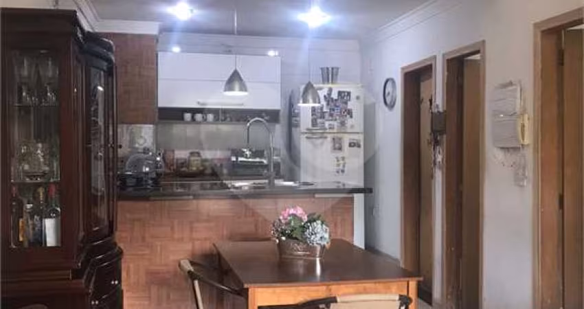 Casa com 3 quartos à venda na Rua Friedrich Von Voith, 314, Jardim São João (Jaraguá), São Paulo