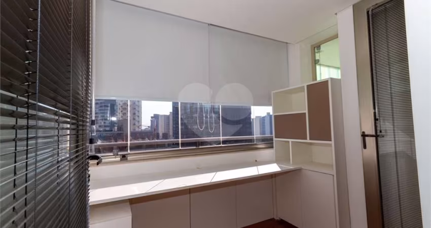 Apartamento com 3 quartos para alugar na Rua Harmonia, 1125, Sumarezinho, São Paulo