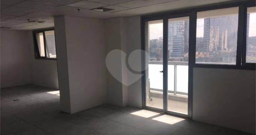 Sala comercial para alugar na Rua Henri Dunant, 846, Santo Amaro, São Paulo