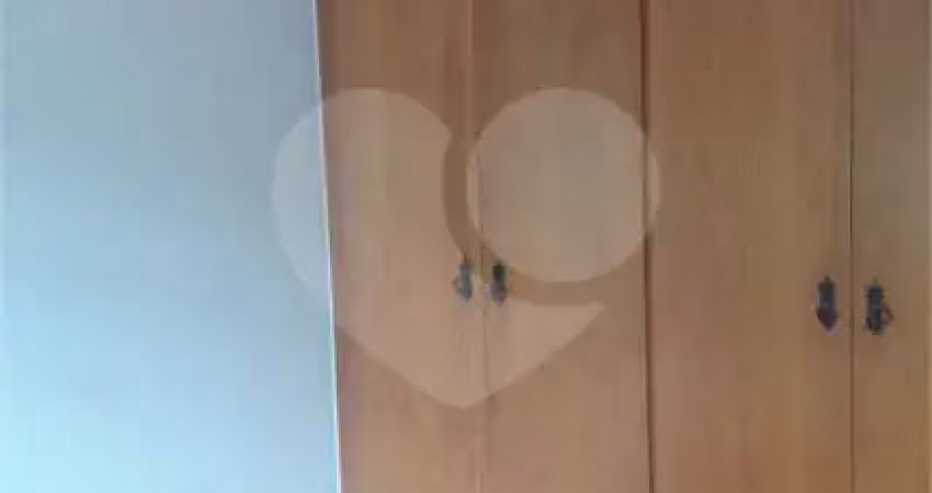 Casa com 3 quartos à venda na Rua João Miranda de Moura, 5, Horto Florestal, São Paulo
