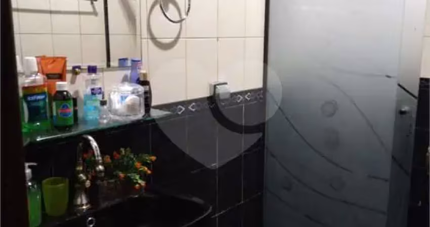 Casa com 3 quartos à venda na Rua Grama da Praia, 300, Vila Verde, São Paulo