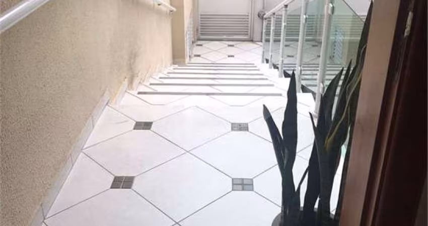 Casa com 3 quartos à venda na Rua Marques de Carvalho, 133, Cidade Mãe do Céu, São Paulo