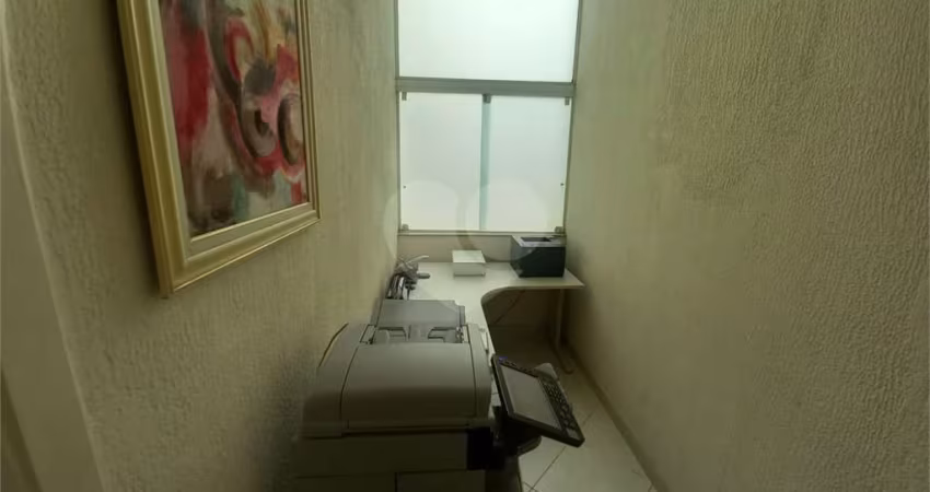 Casa à venda na Rua Doutor Astolfo Araújo, 61, Vila Mariana, São Paulo