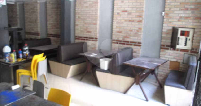 Casa para alugar na Rua Casa Forte, 421, Água Fria, São Paulo