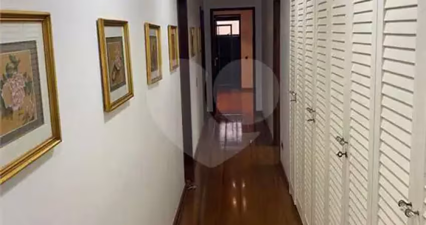 Apartamento com 4 quartos à venda na Avenida Chibarás, 505, Moema, São Paulo