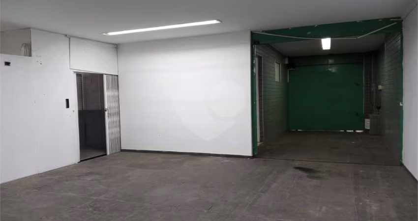 Casa para alugar na Rua Cesário Ramalho, 487, Cambuci, São Paulo