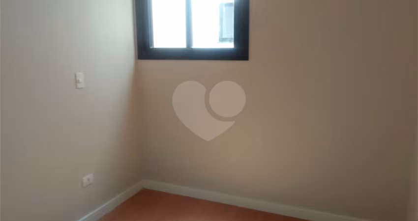Casa com 3 quartos à venda na Rua Nova Fátima, 169, Jardim Juá, São Paulo