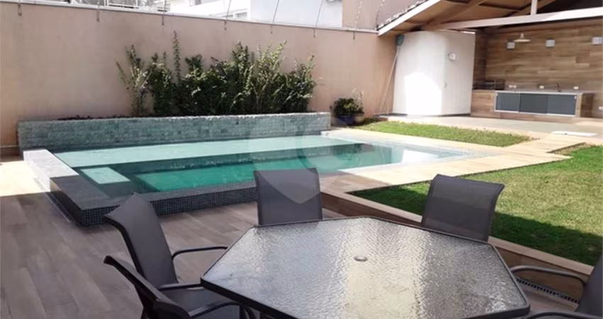 Casa com 3 quartos à venda na Rua João Cabral, 174, Jardim do Colégio, São Paulo