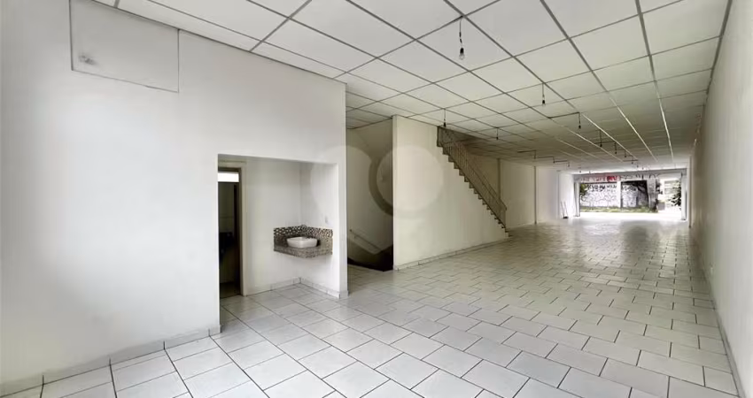 Barracão / Galpão / Depósito à venda na Avenida Álvaro Ramos, 2033, Quarta Parada, São Paulo
