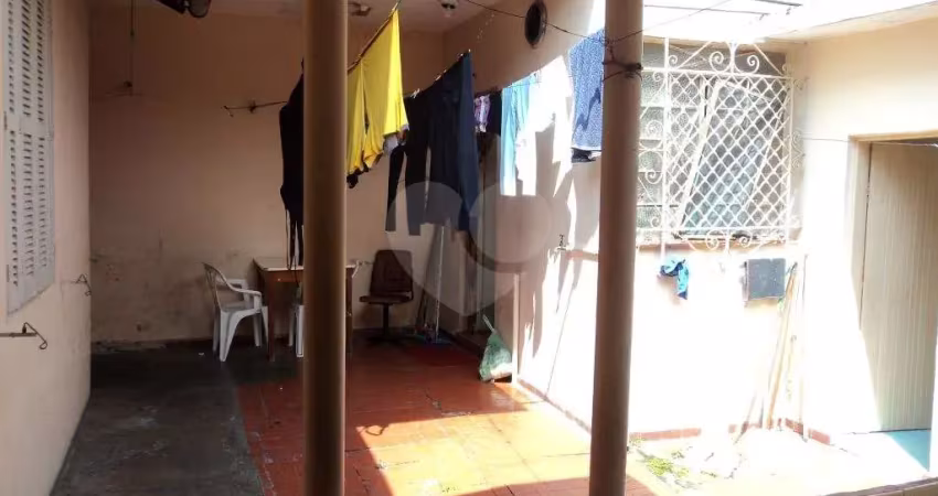 Casa com 3 quartos à venda na Rua Adolfo Marchiolli, 142, Km 18, Osasco