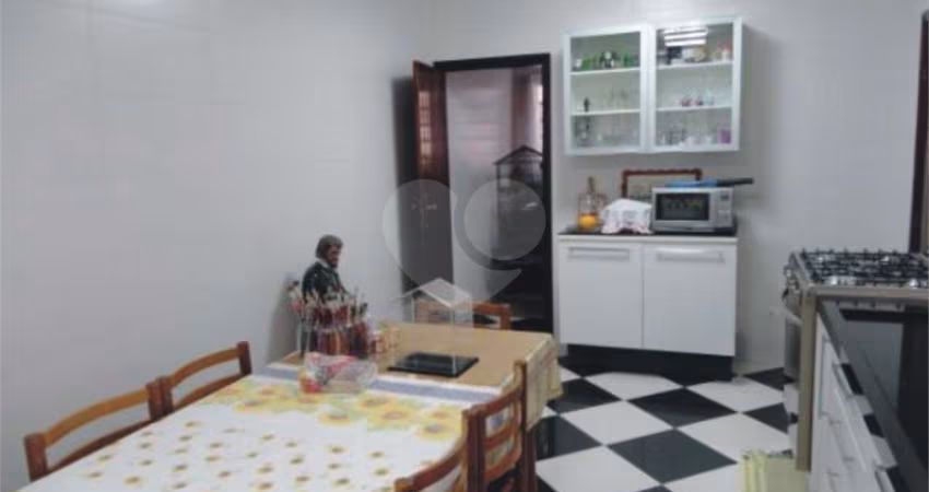 Casa com 4 quartos à venda na Rua Rio Doce, 496, Vila Gustavo, São Paulo