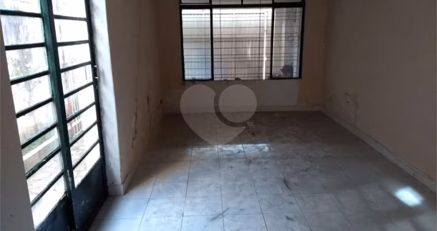 Casa com 3 quartos à venda na Rua Pires de Oliveira, 1422, Chácara Santo Antônio, São Paulo