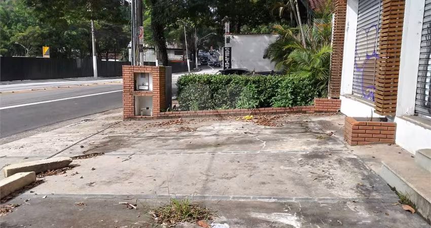 Prédio à venda na Avenida Nova Cantareira, 3861, Tucuruvi, São Paulo
