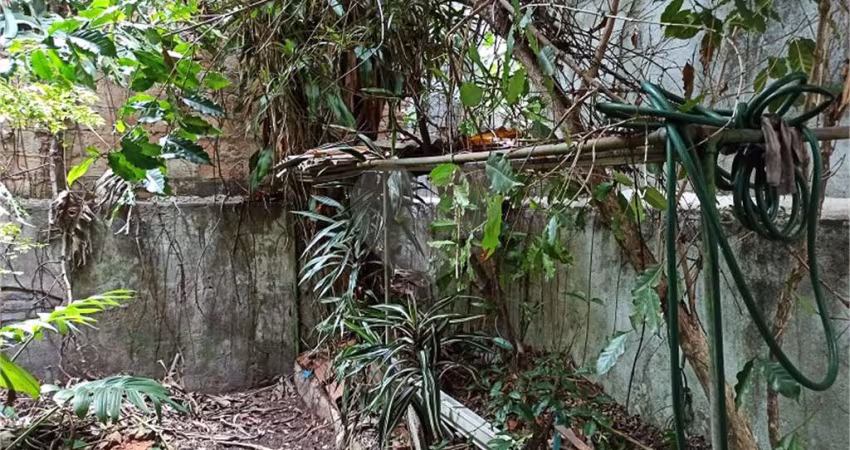 Casa com 3 quartos à venda na Rua Padre Francisco João de Azevedo, 89, Vila Romero, São Paulo
