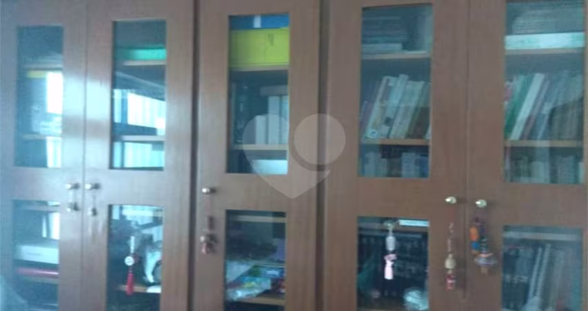 Casa com 3 quartos à venda na Rua Stefan Zweig, 114, Parque Jabaquara, São Paulo