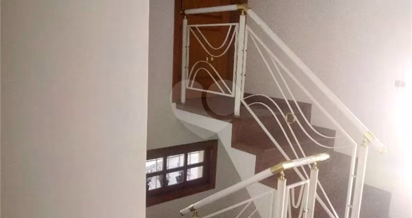 Casa com 3 quartos à venda na Travessa Caibi, 73, Vila Rosália, Guarulhos