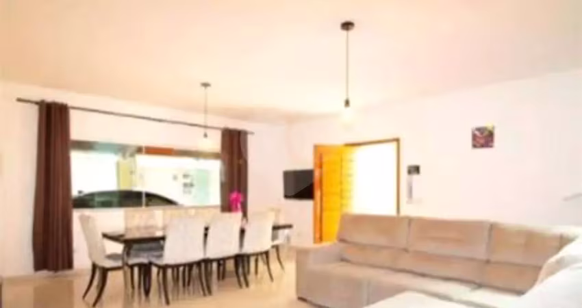 Casa com 3 quartos à venda na Rua Tenente Mário Barbedo, 824, Parque Edu Chaves, São Paulo