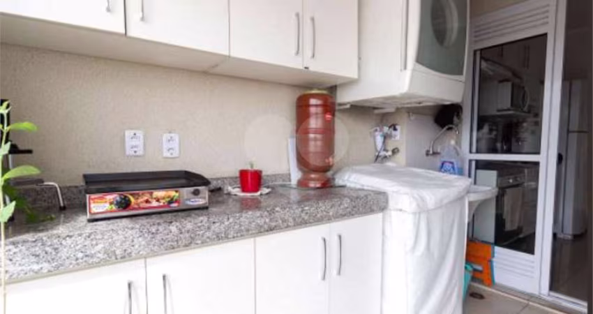 Apartamento com 3 quartos à venda na Rua Moinho Velho, 659, Moinho Velho, São Paulo