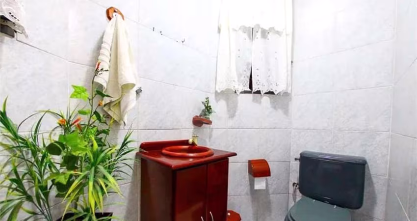 Casa com 3 quartos à venda na Rua Cônego Ladeira, 390, Vila Mazzei, São Paulo