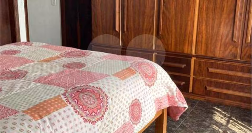Casa com 3 quartos à venda na Rua Isolina, 193, Jardim Carlu, São Paulo
