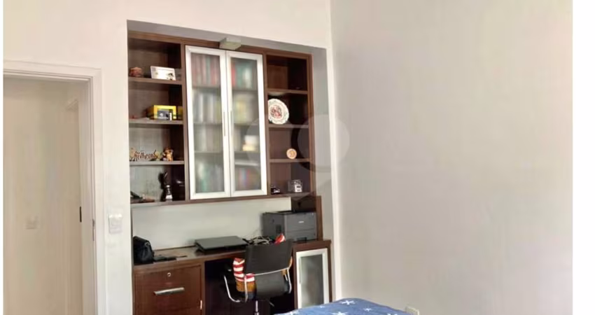 Casa em condomínio fechado com 5 quartos à venda na Alameda das Margaridas, 430, Alphaville, Santana de Parnaíba