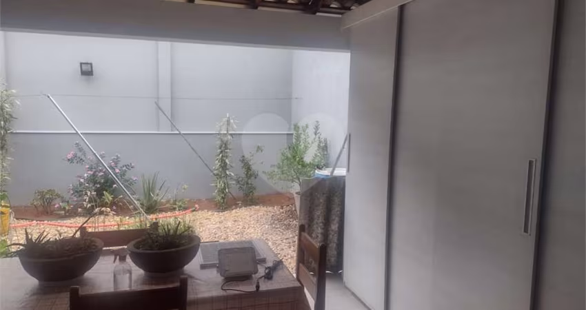 Casa com 4 quartos à venda na Rua Diamantino Pereira, 51, Jardim Acapulco, São Carlos