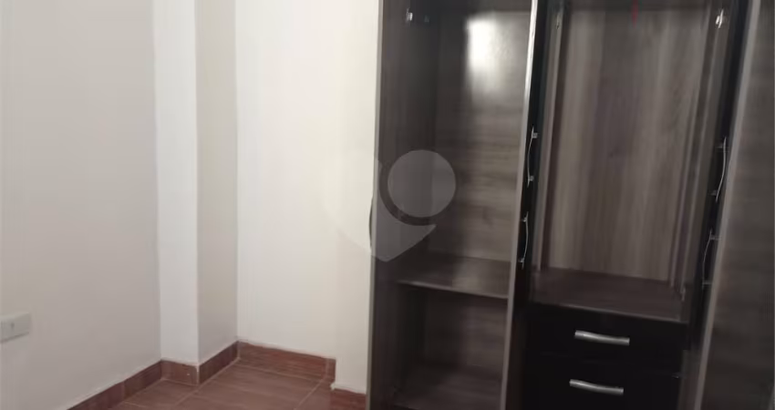 Casa com 3 quartos à venda na Rua Irmãos Pila, 282, Vila Mazzei, São Paulo