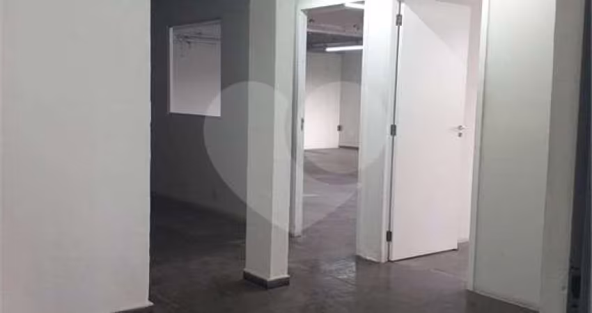 Apartamento para alugar na Rua Engenheiro José de Azeredo Santos, 86, Vila Carbone, São Paulo