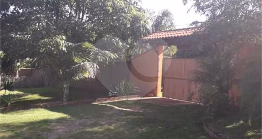 Chácara / sítio com 2 quartos à venda na Avenida João Formenton, Loteamento Aracê de Santo Antonio II, São Carlos