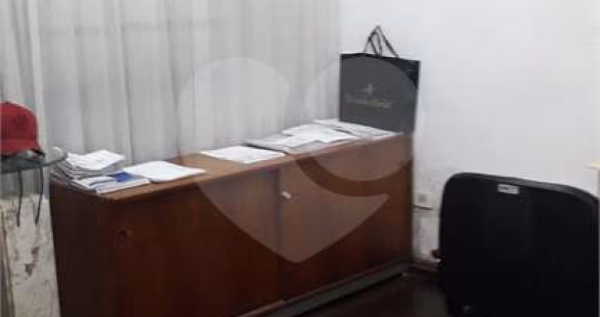 Casa com 3 quartos à venda na Rua Doutor Washington Luiz, 624, Jardim Santa Francisca, Guarulhos