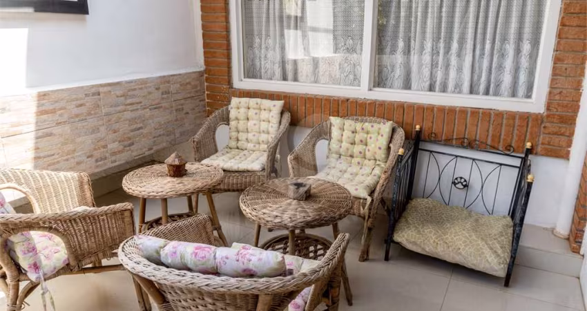 Casa em condomínio fechado com 3 quartos à venda na Rua da Invernada, 9, Chácara Santa Lúcia, Carapicuíba