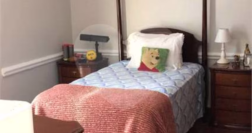 Casa com 6 quartos para alugar na Rua Mauro, 119, Saúde, São Paulo