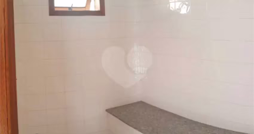 Casa com 3 quartos à venda na Rua Coronel Joaquim Ferreira de Souza, 136, Conjunto Residencial Santa Terezinha, São Paulo