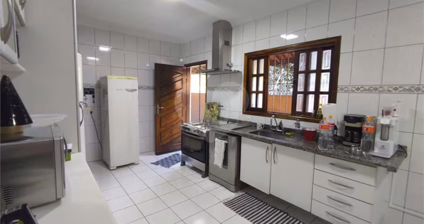 Casa com 3 quartos à venda na Rua Maria Lúcia Duarte, 528, Vila Pirituba, São Paulo