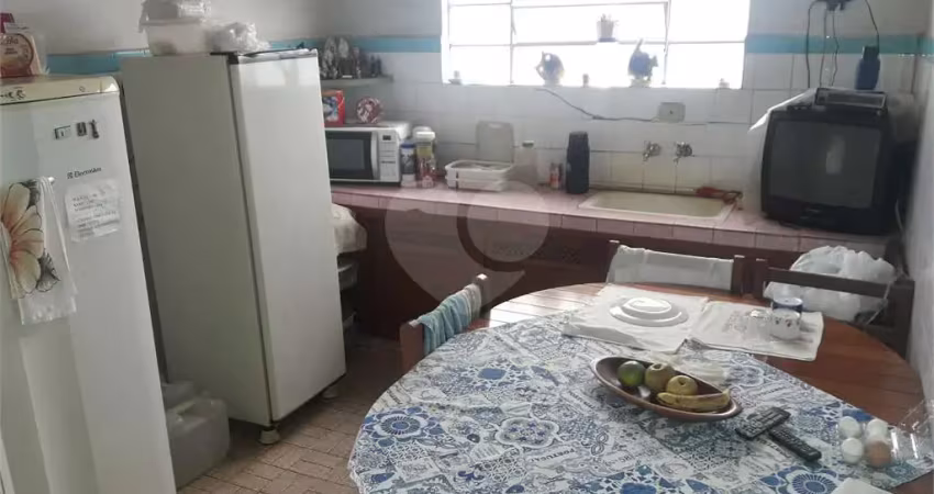 Casa com 3 quartos à venda na Avenida São Carlos, 2608, Centro, São Carlos