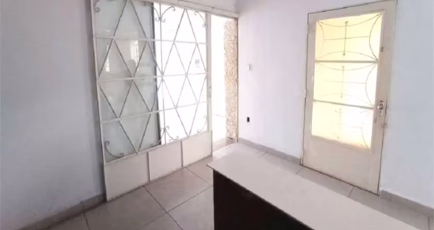 Casa com 2 quartos à venda na Avenida Sallum, 887, Vila Prado, São Carlos