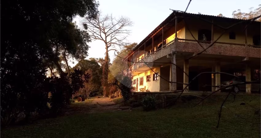 Chácara / sítio com 6 quartos à venda na Rua Pedro Luiz Alencastro Gasparetto, 75, Centro, Mogi das Cruzes