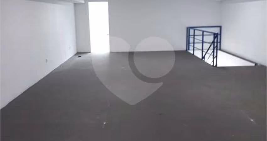 Barracão / Galpão / Depósito para alugar na Avenida João de Andrade, 917, Santo Antônio, Osasco