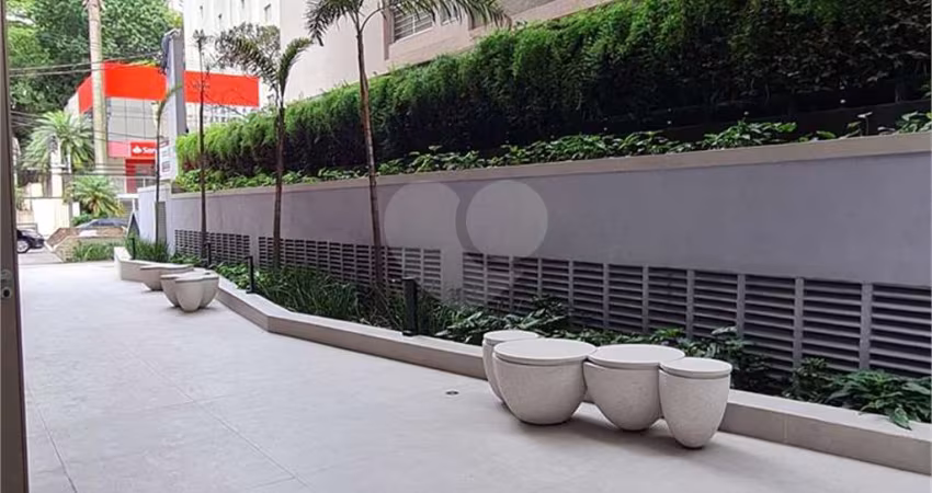 Ponto comercial para alugar na Rua Oscar Freire, 1485, Pinheiros, São Paulo